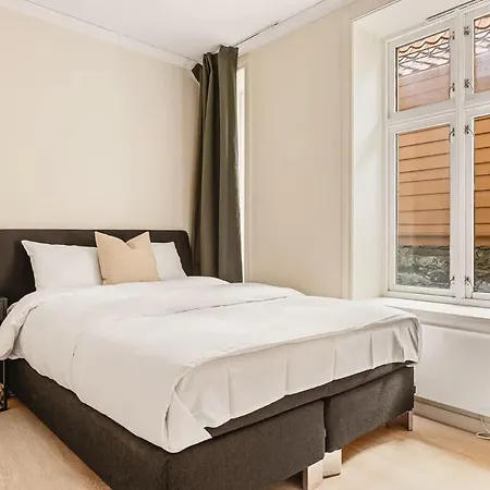 Dinbnb Apartments - Idyllic Location - 3 Bedroom Bergen Eksteriør billede